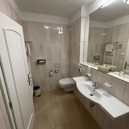 Hotel Reza
