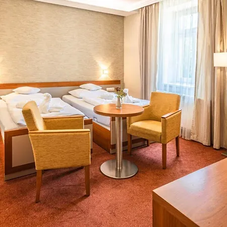 Hotel Reza