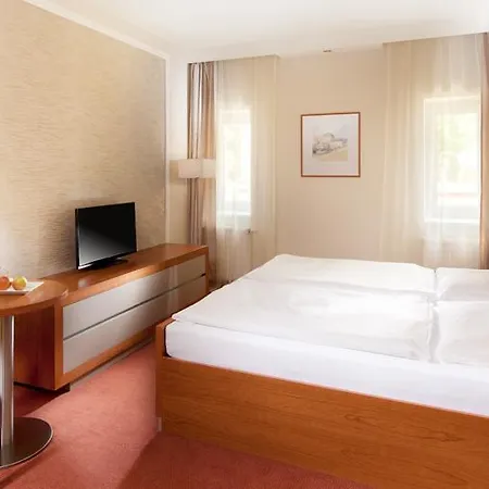 Hotel Reza 4*