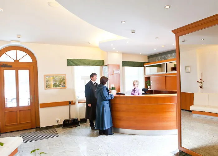Hotel Reza 4*
